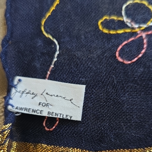 Colorful Embroidered Scarf - Picture 5 of 5